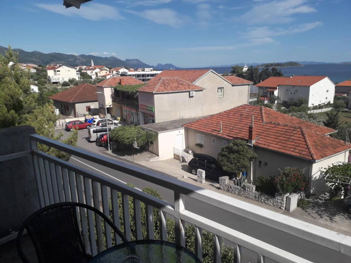 Apartments Senka Orebić Εξωτερικό φωτογραφία